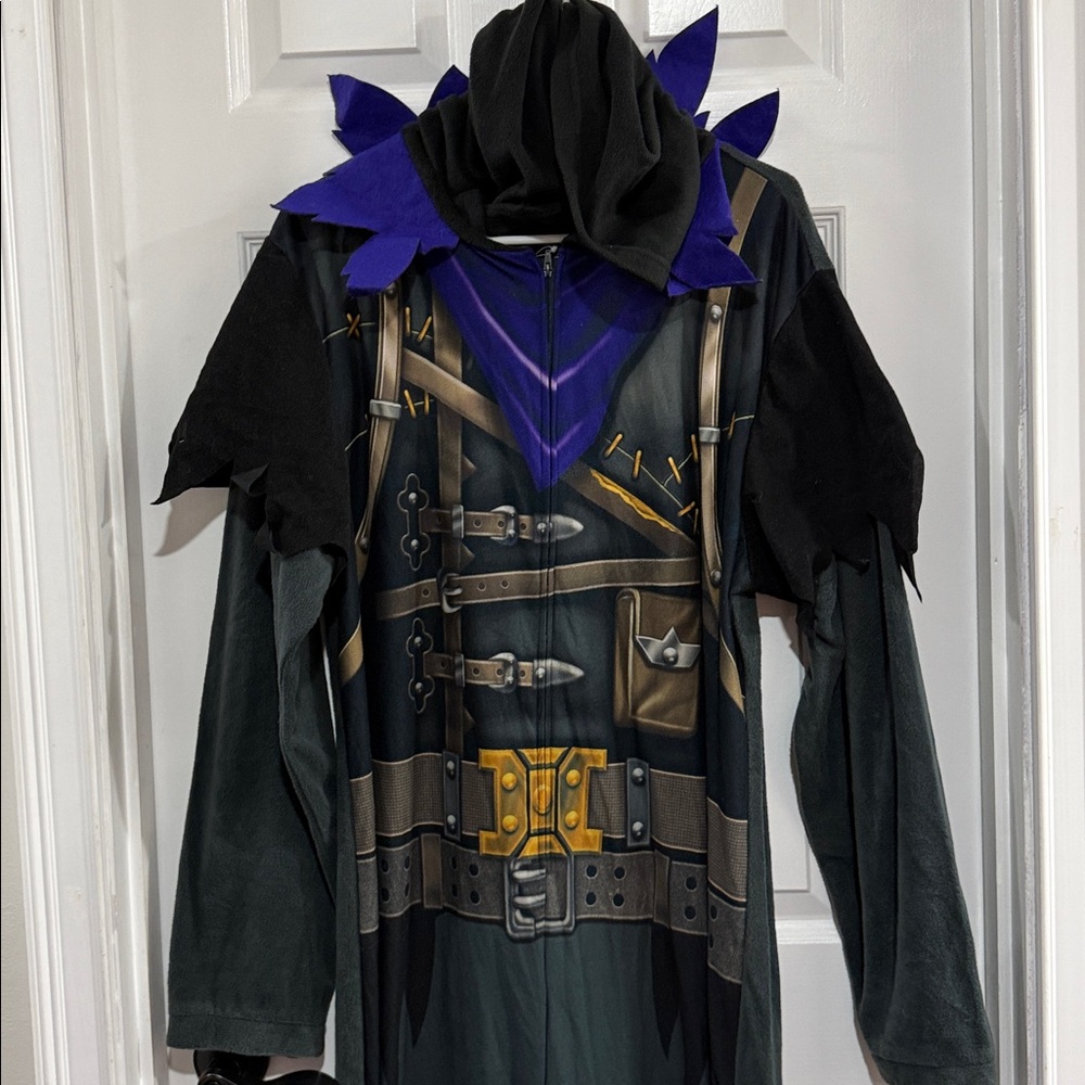 Fortnite Raven Skin Men Adult Pajama